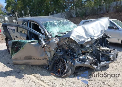 2019 Nissan Titan Sl из США, поврежденный, VIN 1N6AA1E55KN532505